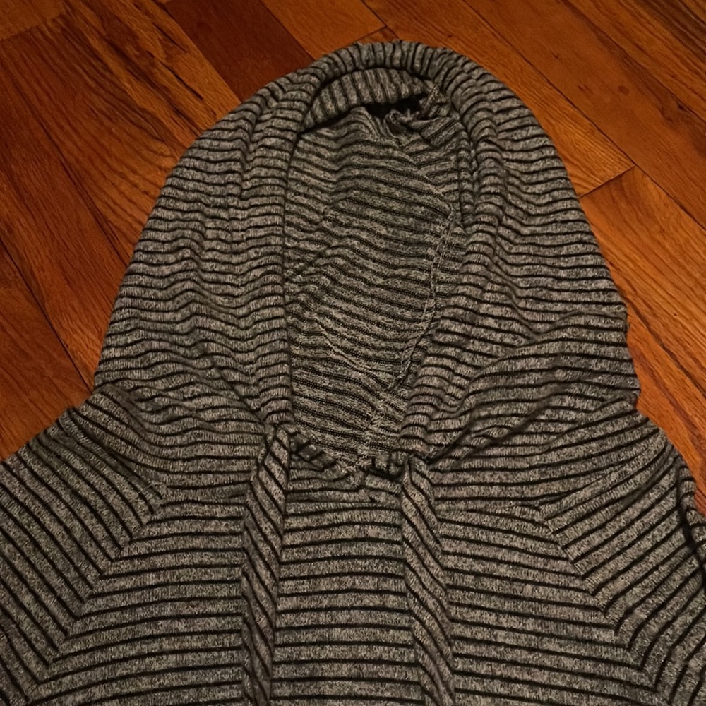 New - Picture 2 of 3